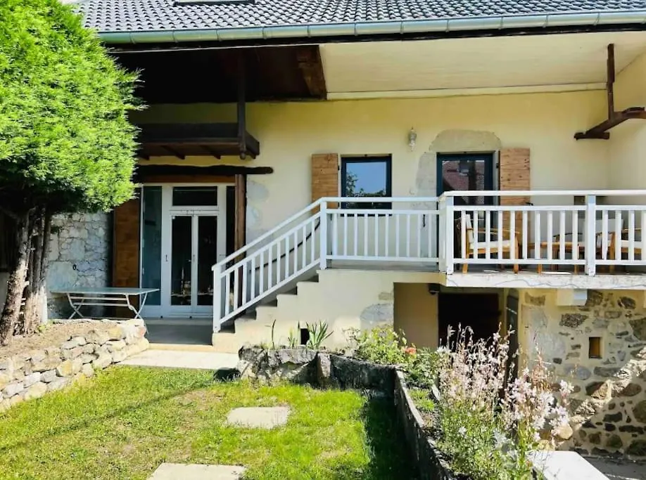 La Balme St Jo, Vue, Calme Et Piscine 6 Chambres Mures-les Balmettes Holiday home